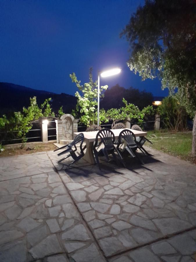Giola Aparments And Studios 2 Αστρίδα Εξωτερικό φωτογραφία